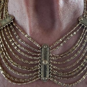 Cat deeley modern vintage necklace